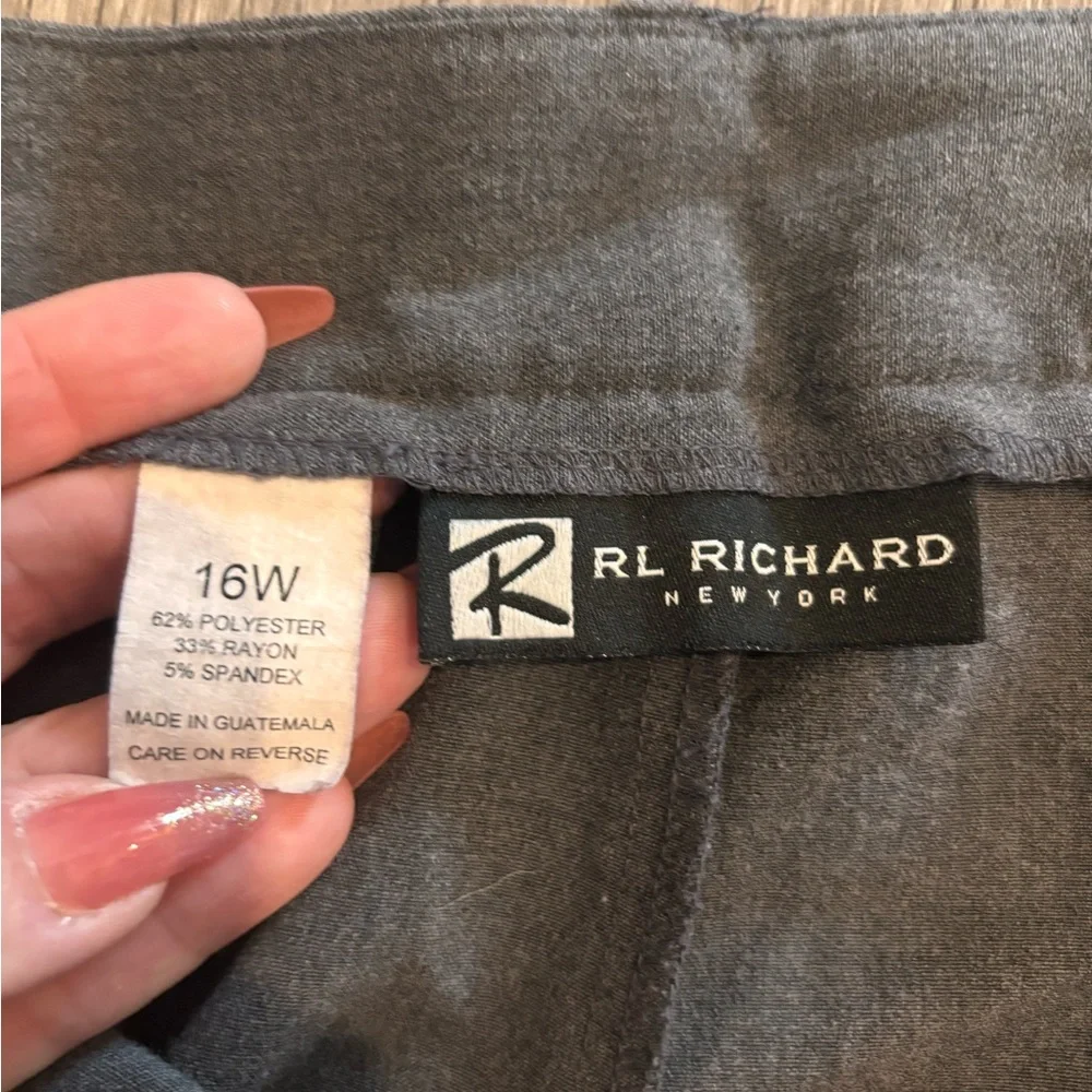 Gray Relaxed Fit Trousers - Picture 2 of 2